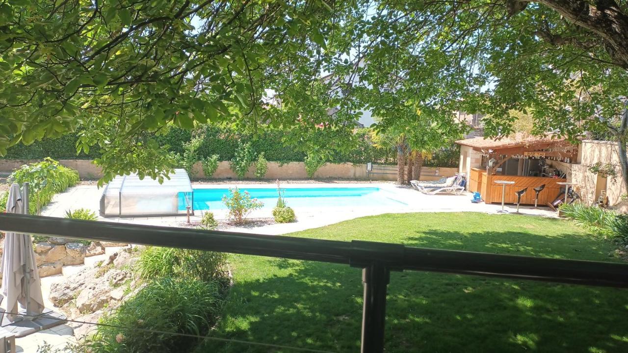 Les Dodos De Rose Bed and Breakfast Doué-la-Fontaine Exteriör bild